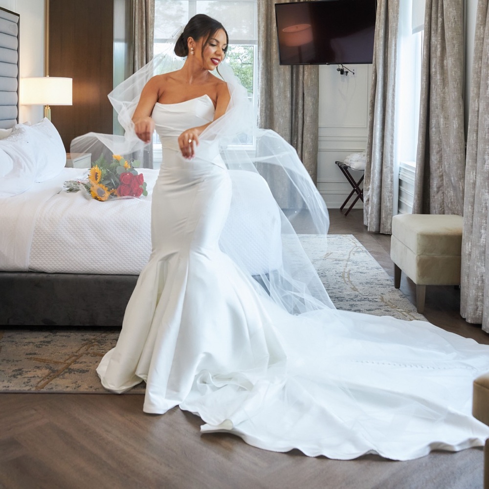 Wedding dress for sale